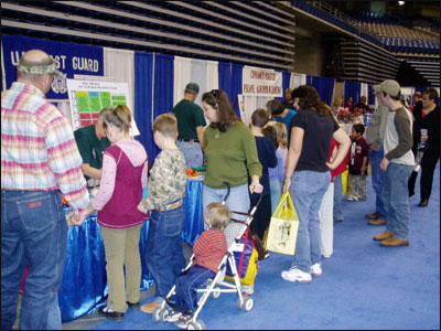 Fun For The Whole Family At San Antonio Boat Show 08